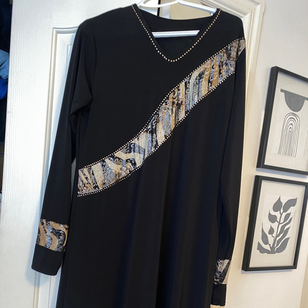 Black and Gold Abaya
